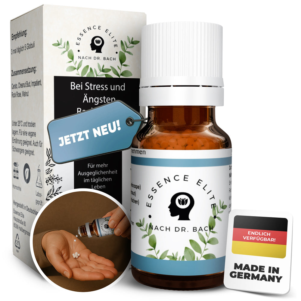 Bachblüten-Globuli Stress und Ängste: Braunglasfläschchen neben der Verpackung, daneben eine Hand mit Globuli. Aufdruck: Made in Germany